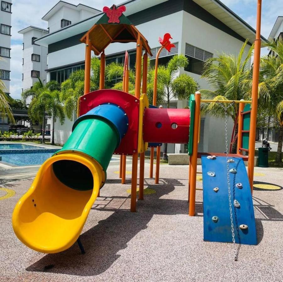 Wallaway2stay Kiara 3 Bedroom Apartment *